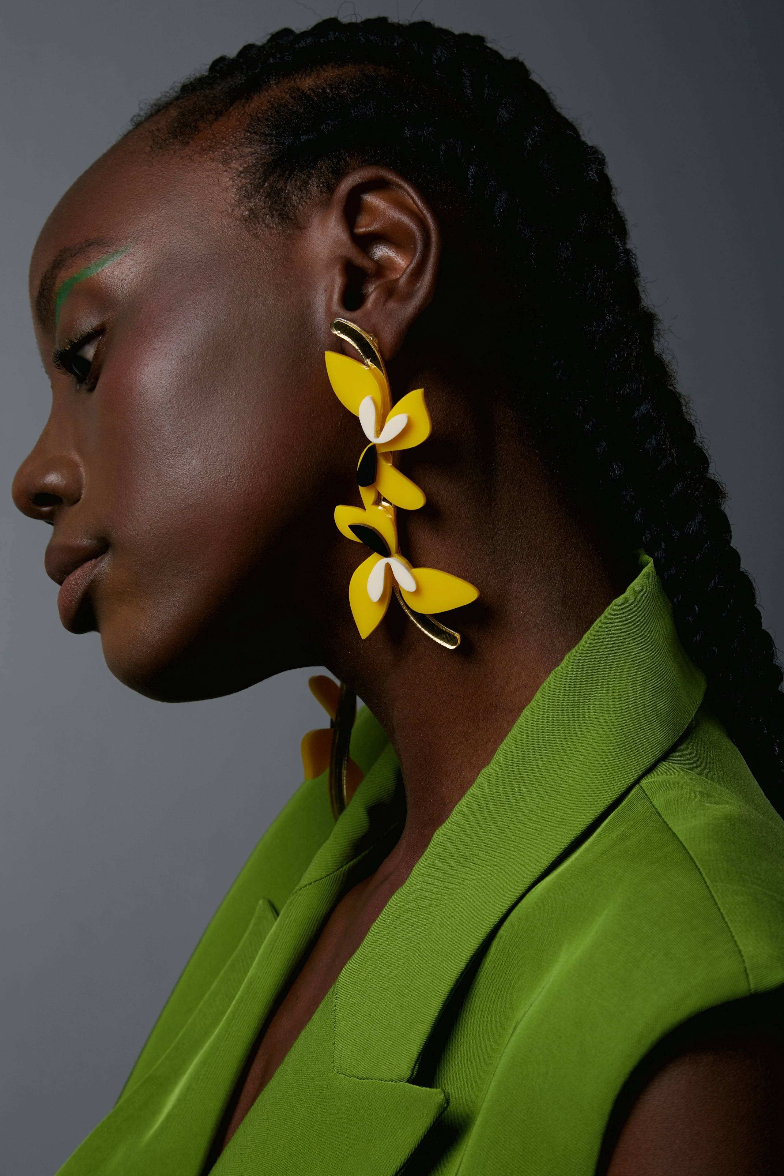 Stringing Spring | Yellow