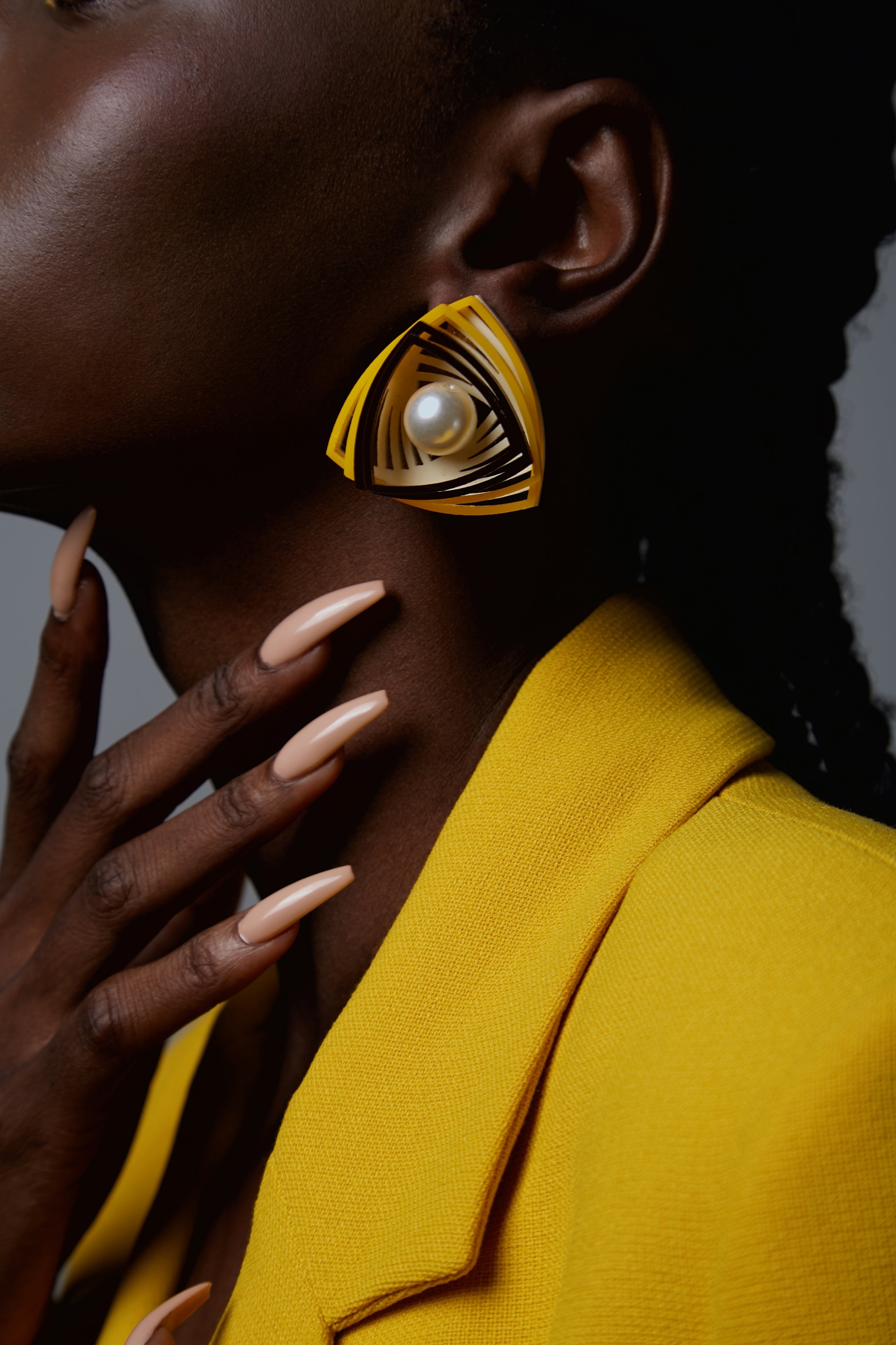 Illusion | Yellow
